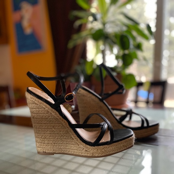 Just fab black wedges size 8.5 - Picture 3 of 4